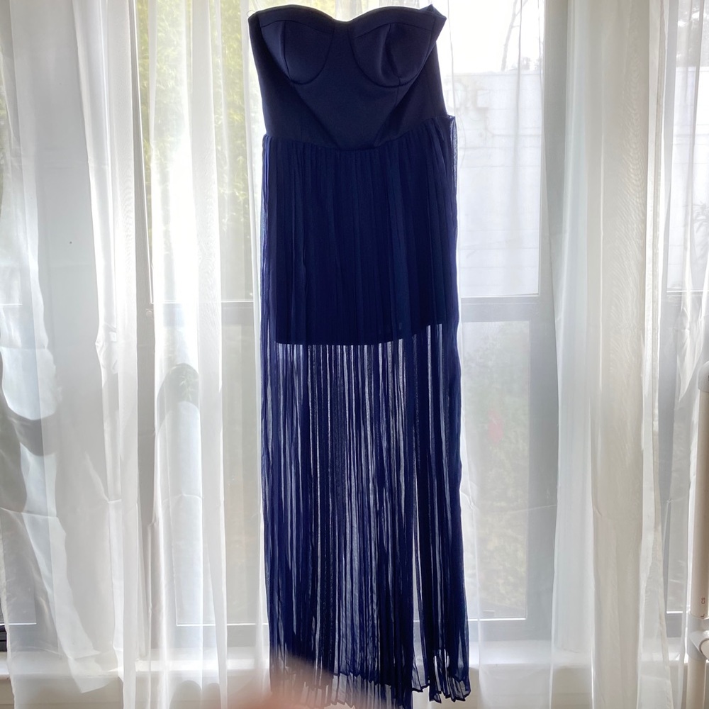 Strapless dress